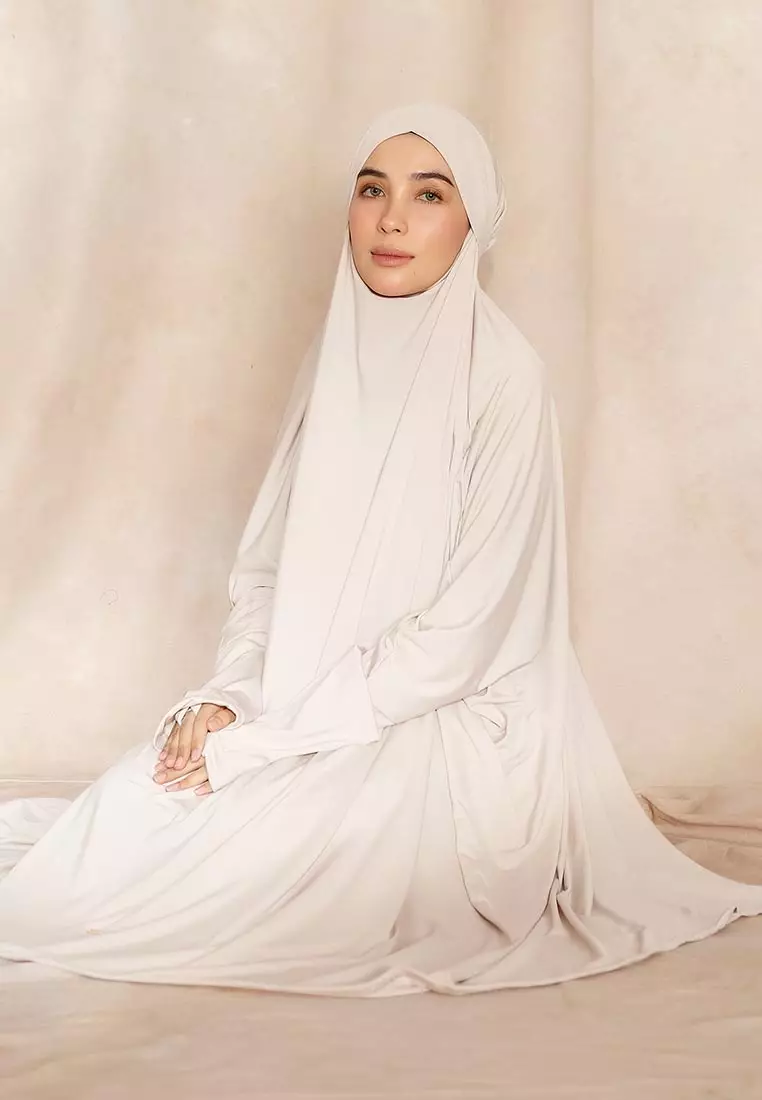 Shameera Prayer Set Series 2 Broken White
