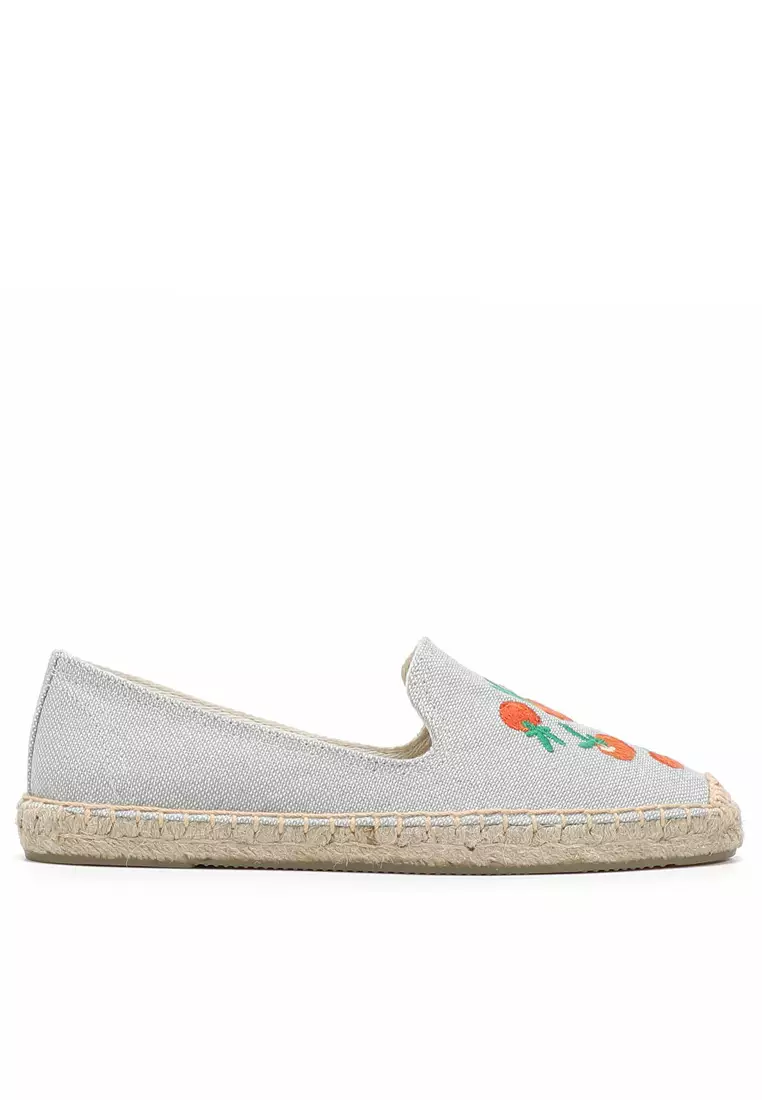 Discount on Twenty Eight Shoes  shoes - SKU: Platform Embroidery Canvas Espadrilles HB6108