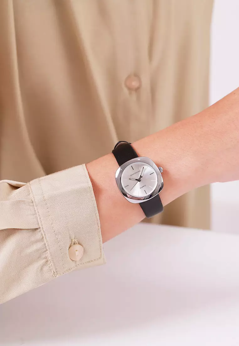 Sofia Uyasha Square Black