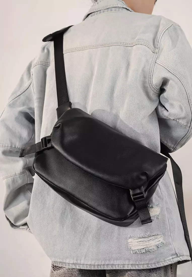 Large Capacity Light Weight Flap Buckle Sling Bag Crossbody Messenger Bag