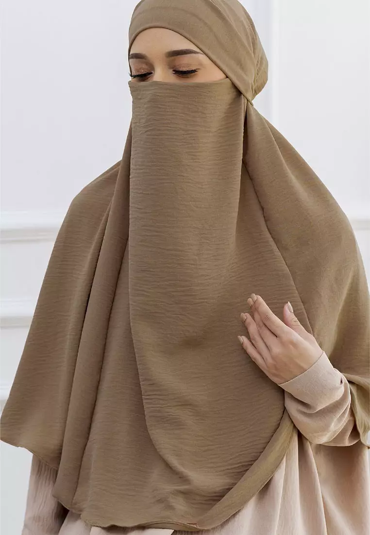 Halima French Khimar Hazelnut