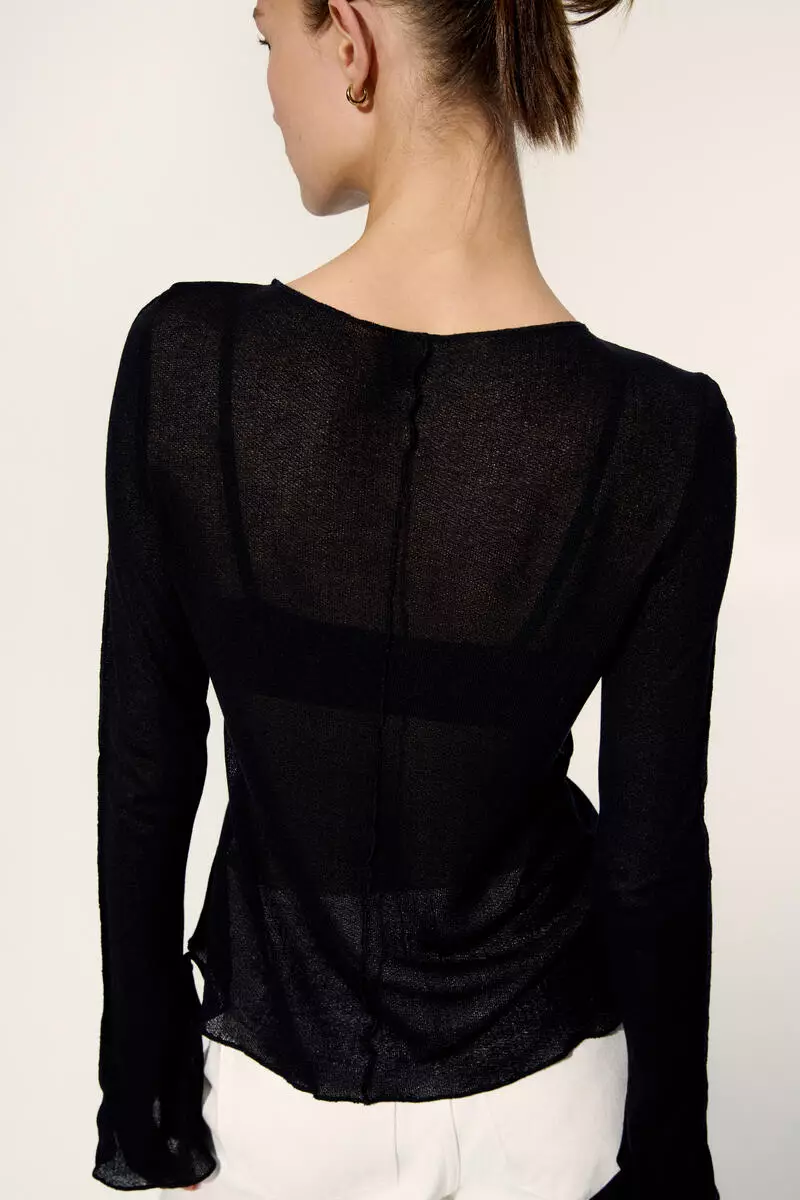 Knitted boat-neck top