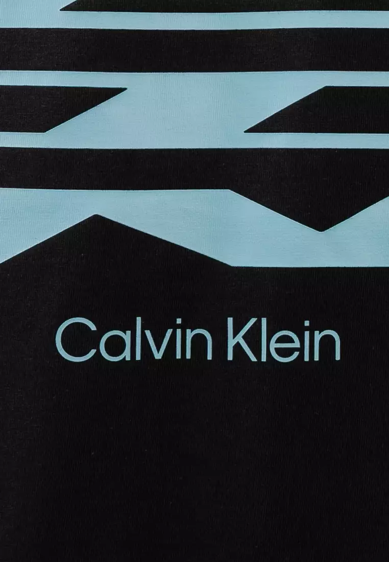 Stretch Graphic Tee