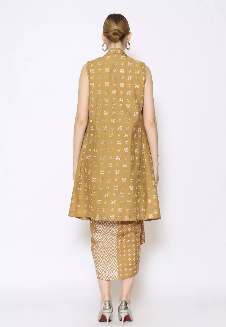 Rinjanie Batik - Set Outer Coin dan Rok Lilit Turmeric - Batik Tuntrum Katun Series - Outer Batik Modern - Outer Batik - Outer Batik Kerja Kantor - Batik Cap - OUTC&MEAS-YL