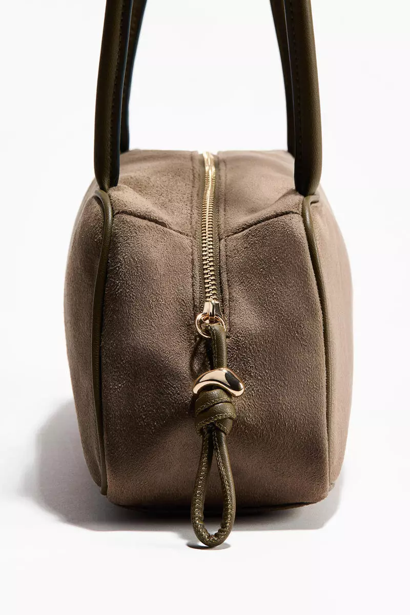 Shoulder bag