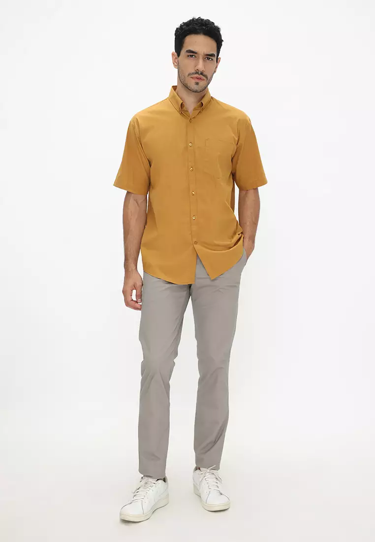 Jobb Vernon Kemeja Pria Lengan Pendek Regular Fit Mustard