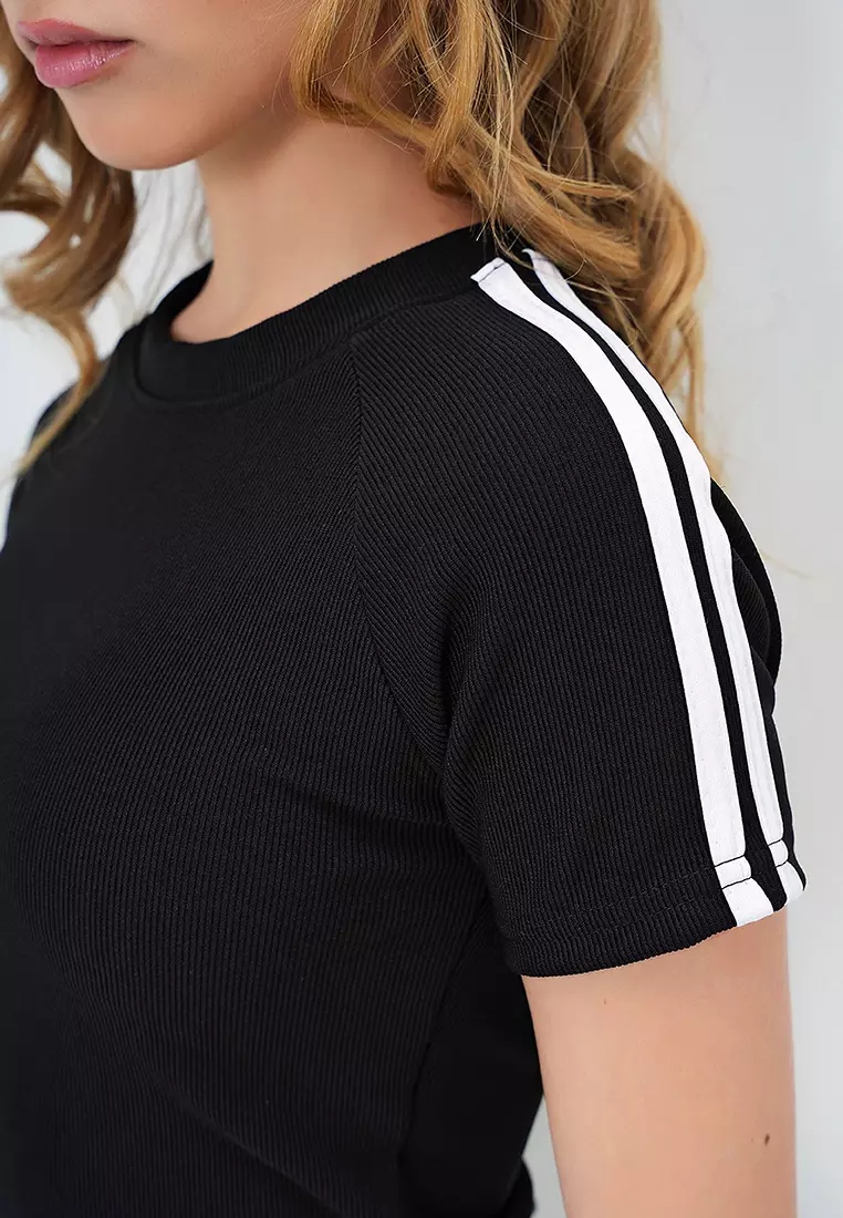Women's Black Crew Neck Striped Shoulder Ottoban Crop Blouse Alc-X13730