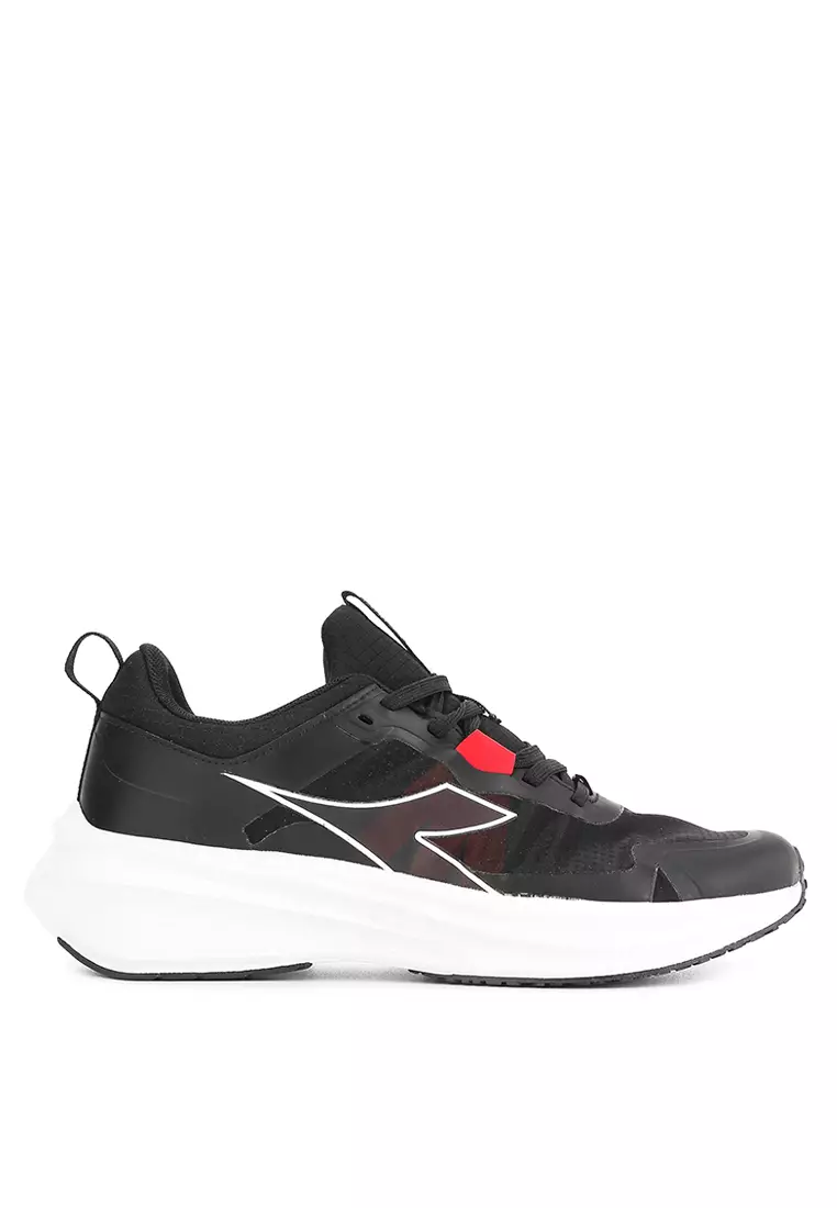 Diadora zalora hot sale