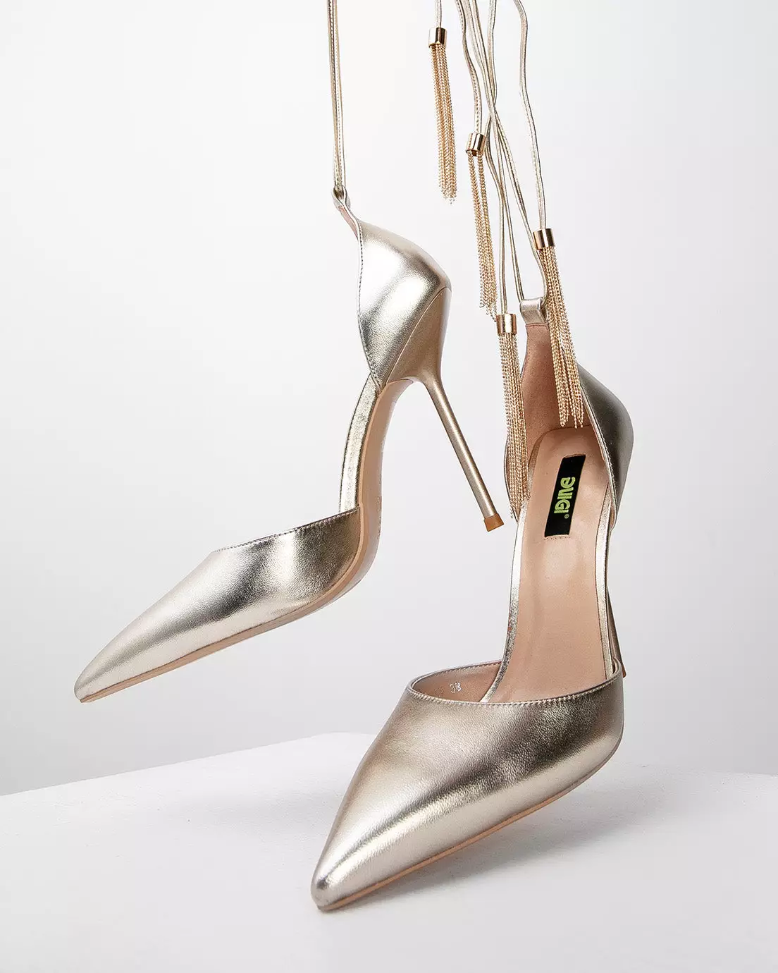 Pumps/Heels