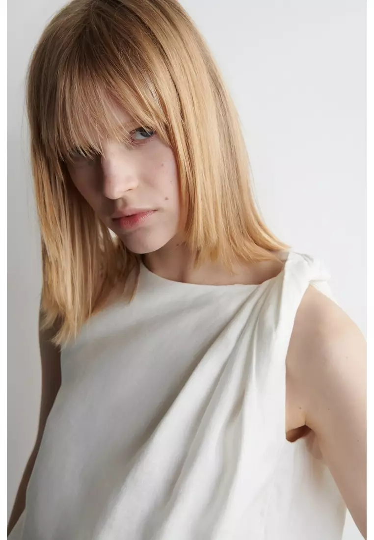 TWISTED-DETAIL LINEN TOP