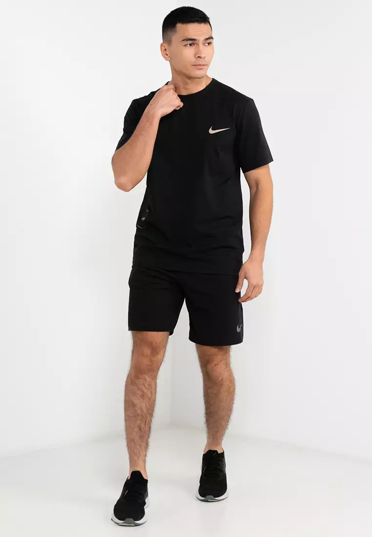 Buy Nike Men's Dri-FIT UV Hyverse Short Sleeve Tee 2024 Online | ZALORA ...