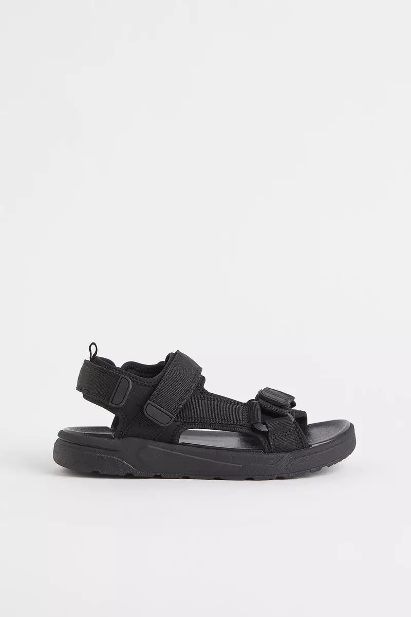 Discount on H&M  shoes - SKU: Mesh sandals