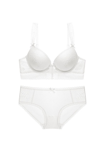 W.Excellence white Premium White Lace Lingerie Set (Bra and Underwear) 474D1US7950587GS_1