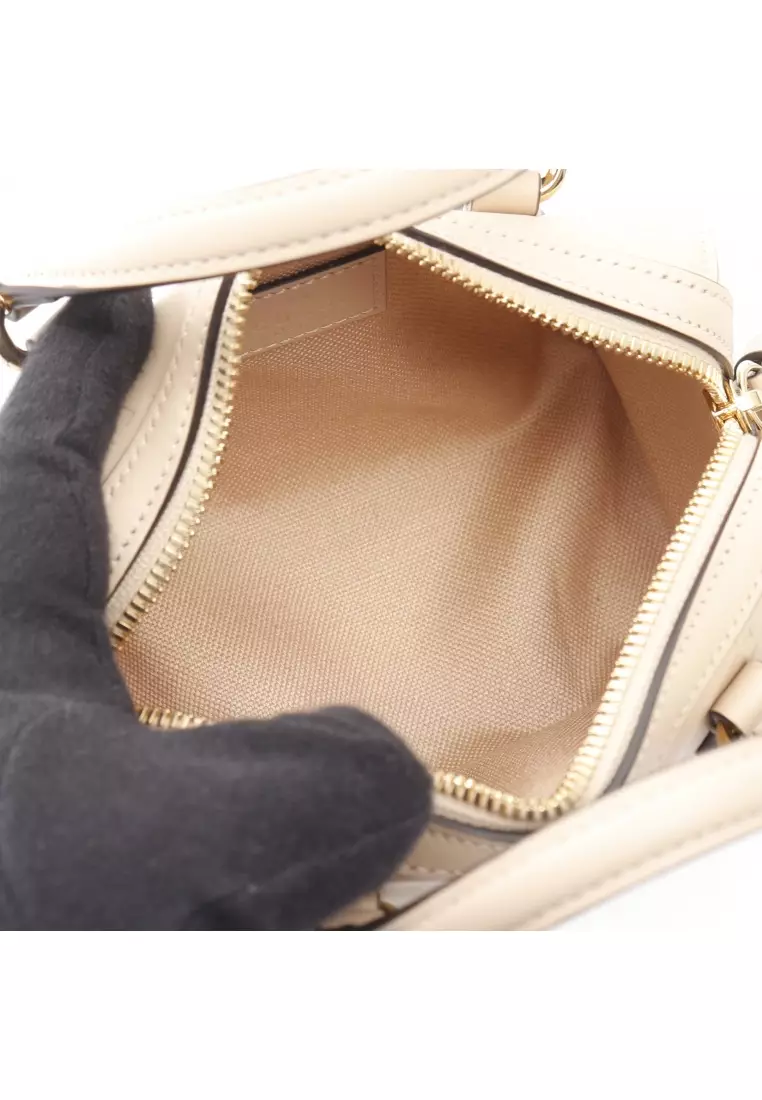 Pre-Loved Gucci GG super mini Handbag leather light beige 2WAY