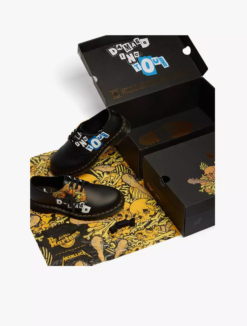 Dr. Martens 1461 Metallica Flame Skull 3 Eye Shoe White+Multi Backhand Strawgrain + Metallica Flame Skull Print