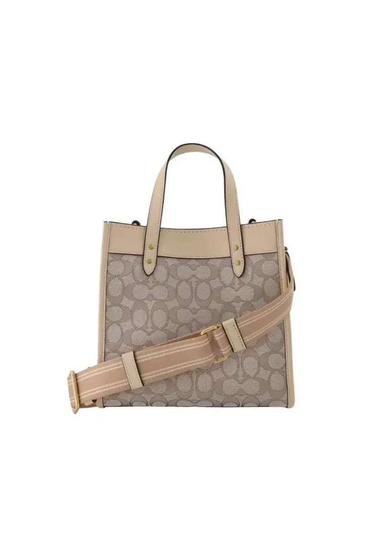 coach women's field tote