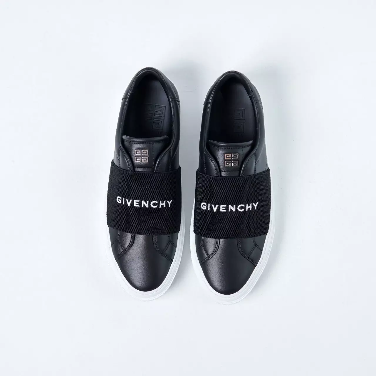 Sepatu GIVENCHY URBAN TEXT STRAP BLACK SNEAKER 100% ORIGINAL
