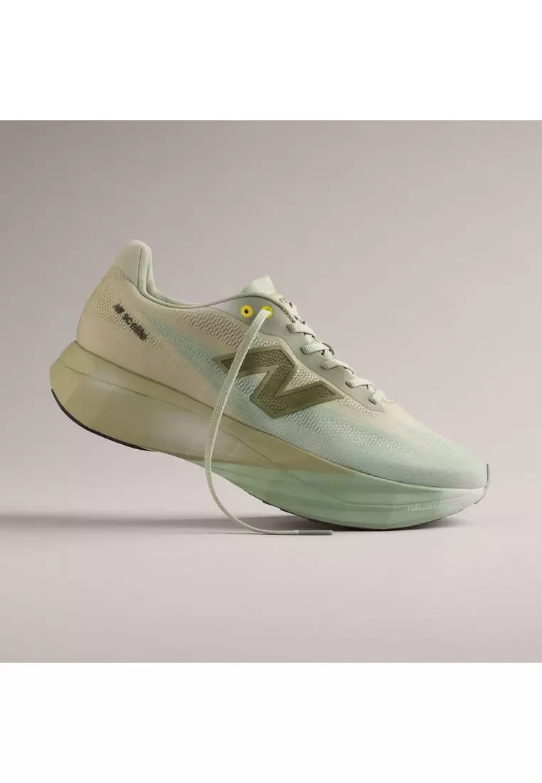 New Balance Men's FuelCell SuperComp Elite v5  - Garter Snake