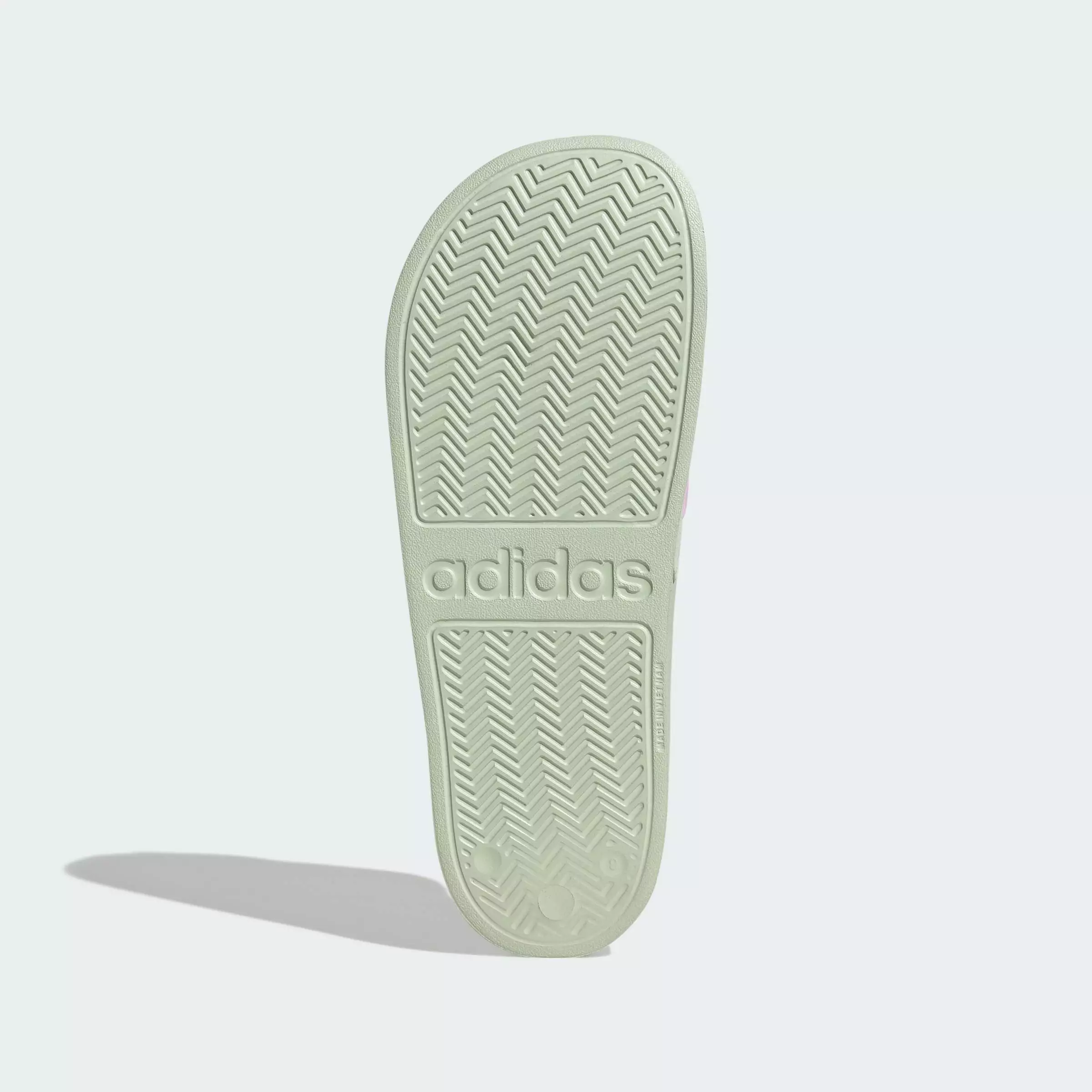 Lifestyle Adilette Shower Slides Unisex Green IH9027