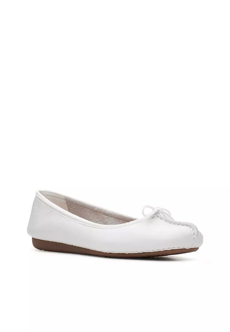 Buy Clarks Clarks Freckle Ice Womens Casual Shoes Online | ZALORA Malaysia