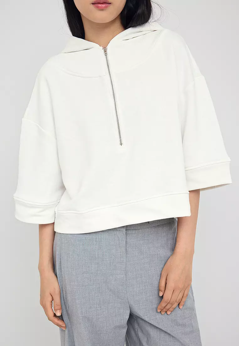 Ecru Hooded Zipper Detailed Three Quarter Sleeve Thick Knitted Sweatshirt Twoaw26Sw00024