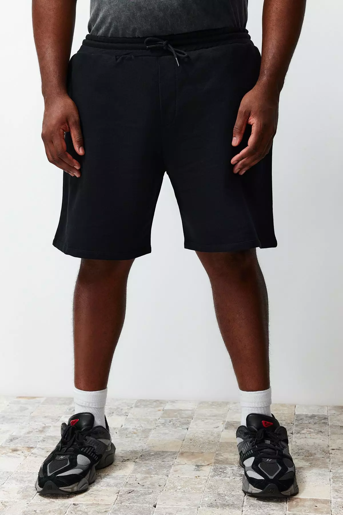 Plus Size Black Regular Cut Comfortable 100% Cotton Basic Shorts TMNSS24AP00001