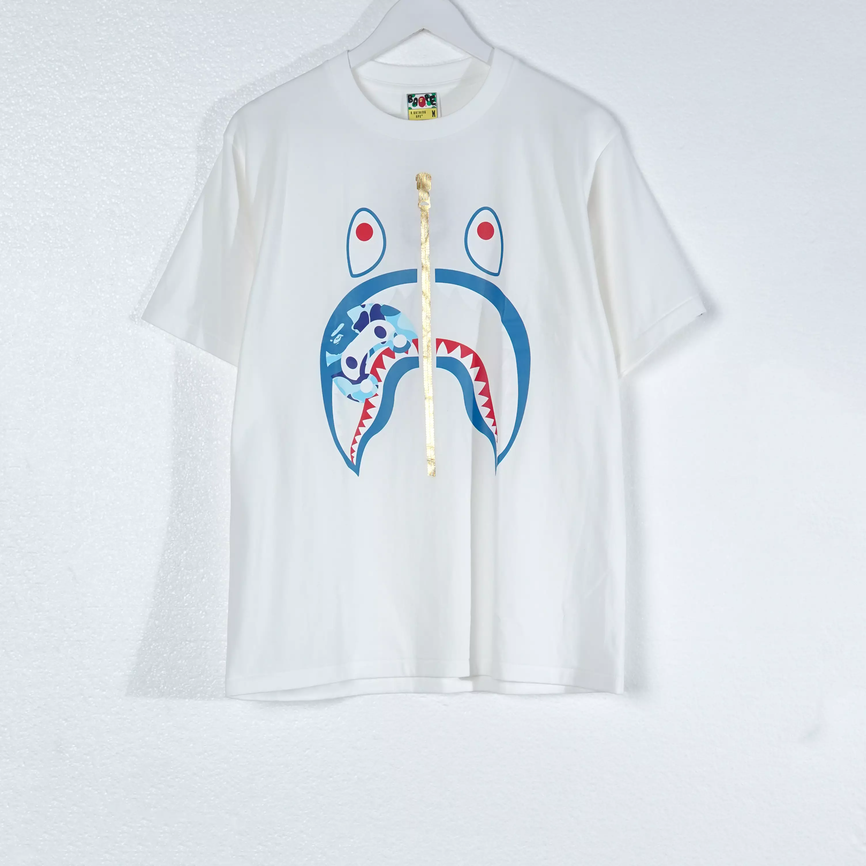 Kaos BAPE SHARK BITE MILO CAMO BLUE WHITE TSHIRT 100% ORIGINAL