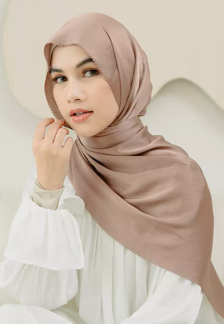 Rayya Lasercut New Series Hazelnut