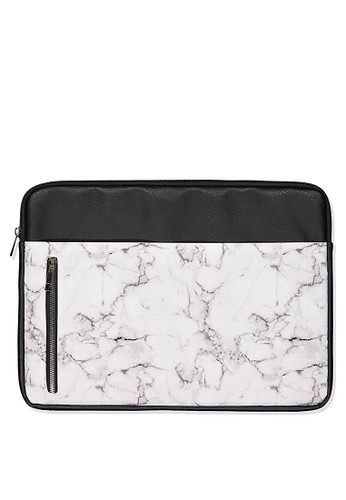 Jual Typo Take Charge 15 Inch Laptop Cover Original Zalora Indonesia