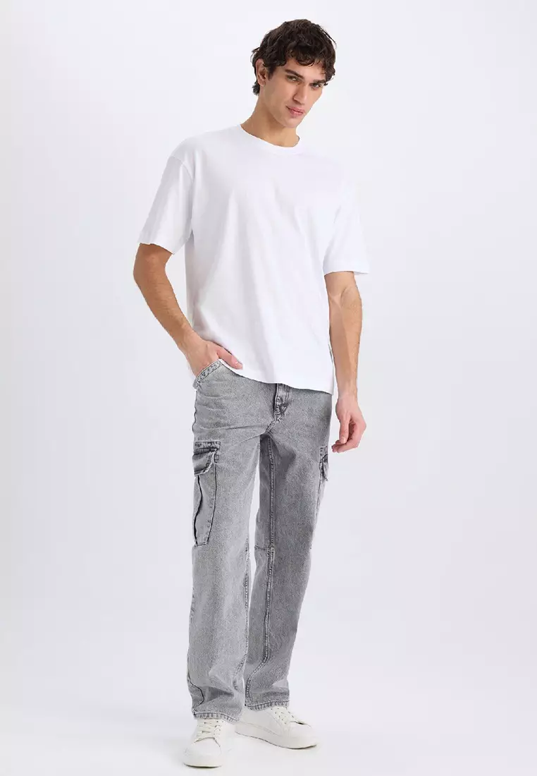 Relax Fit Cargo Pocket Jeans