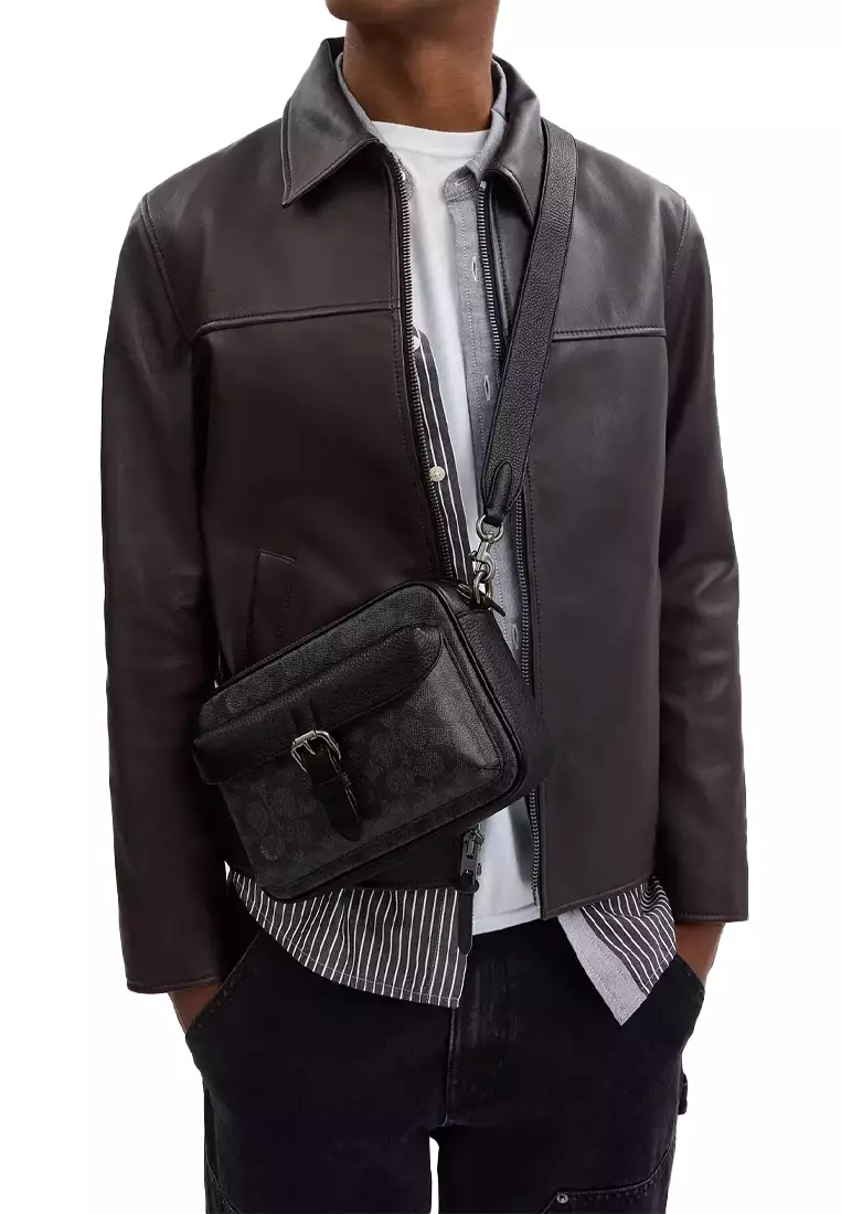 Warner Crossbody Bag In Signature Canvas CW217