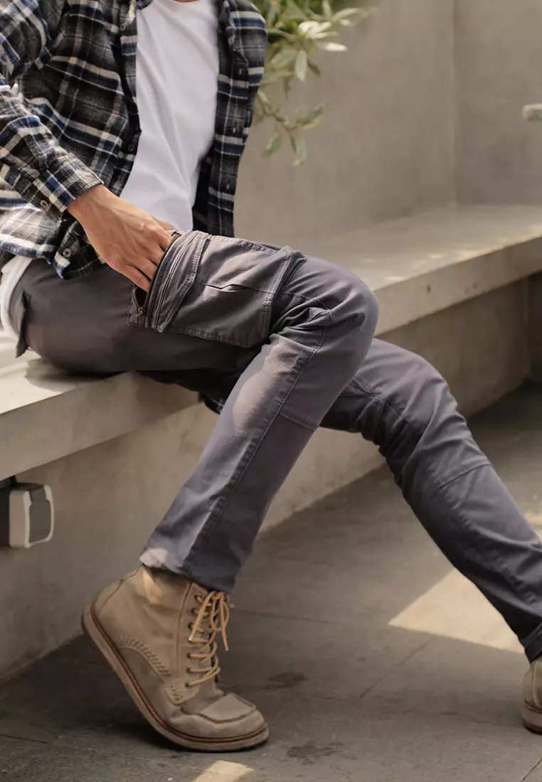 Celana Panjang Cargo Asymetric Stretch Cotton Oxcon Dark Grey