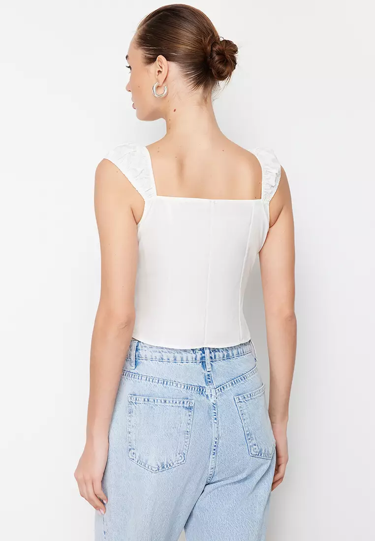 Sleeveless Crop Top
