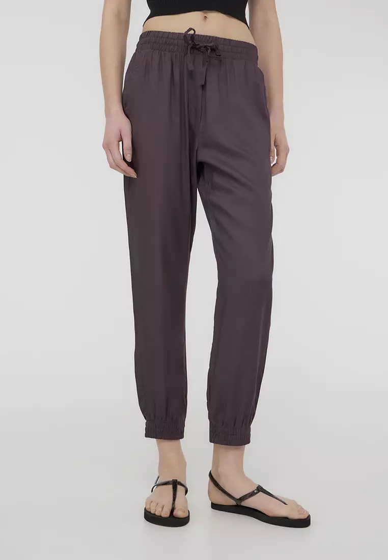Woman Long Pants