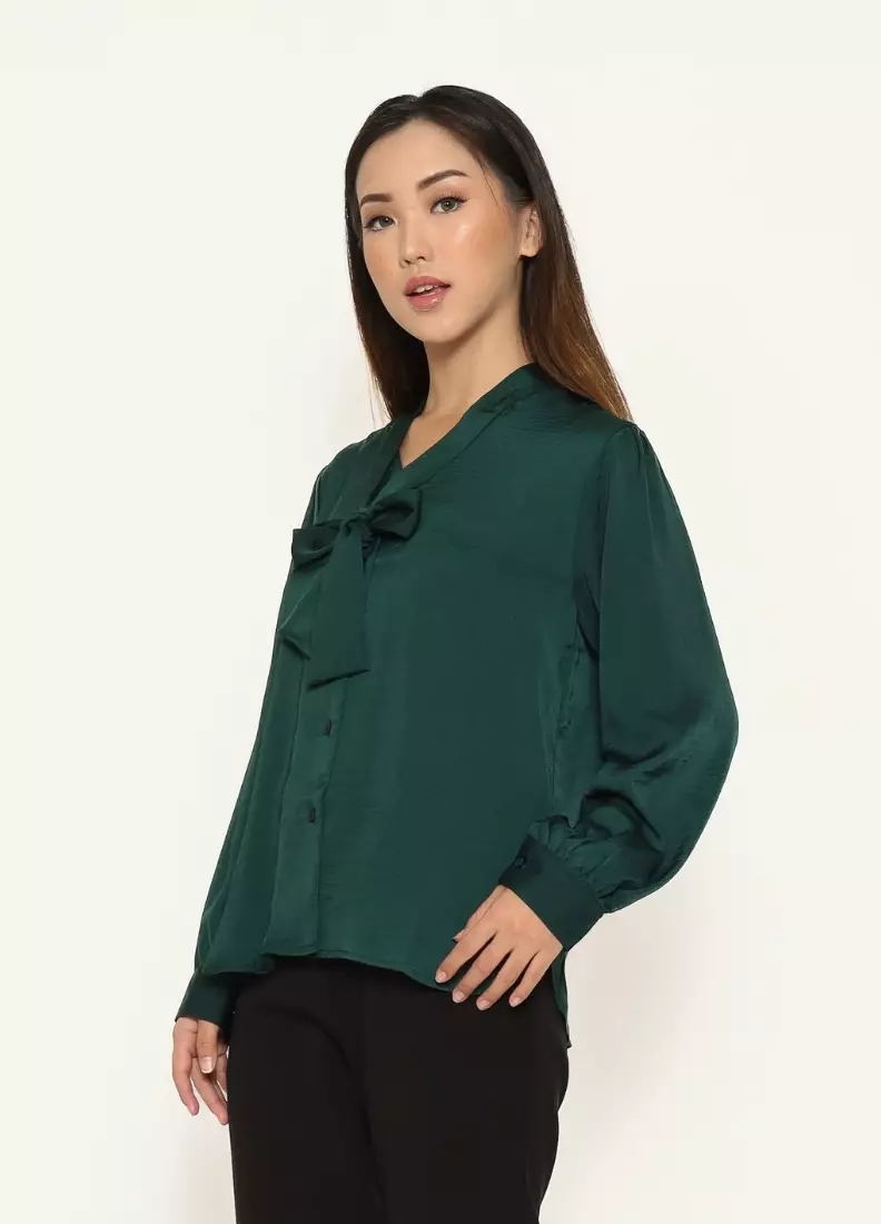 Urban Exchange Andeen Green Blouse - Atasan Formal Wanita Korean Style Warna Green