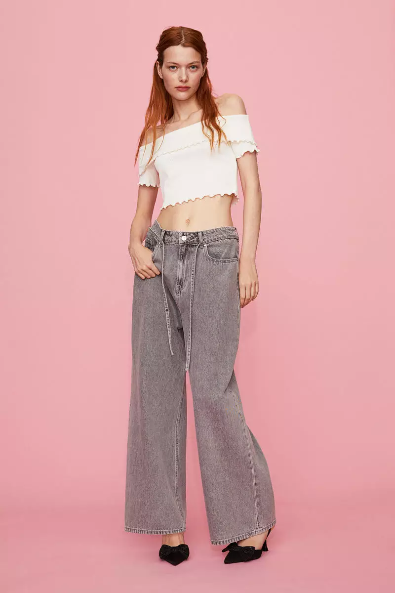 Ribbed off-the-shoulder top