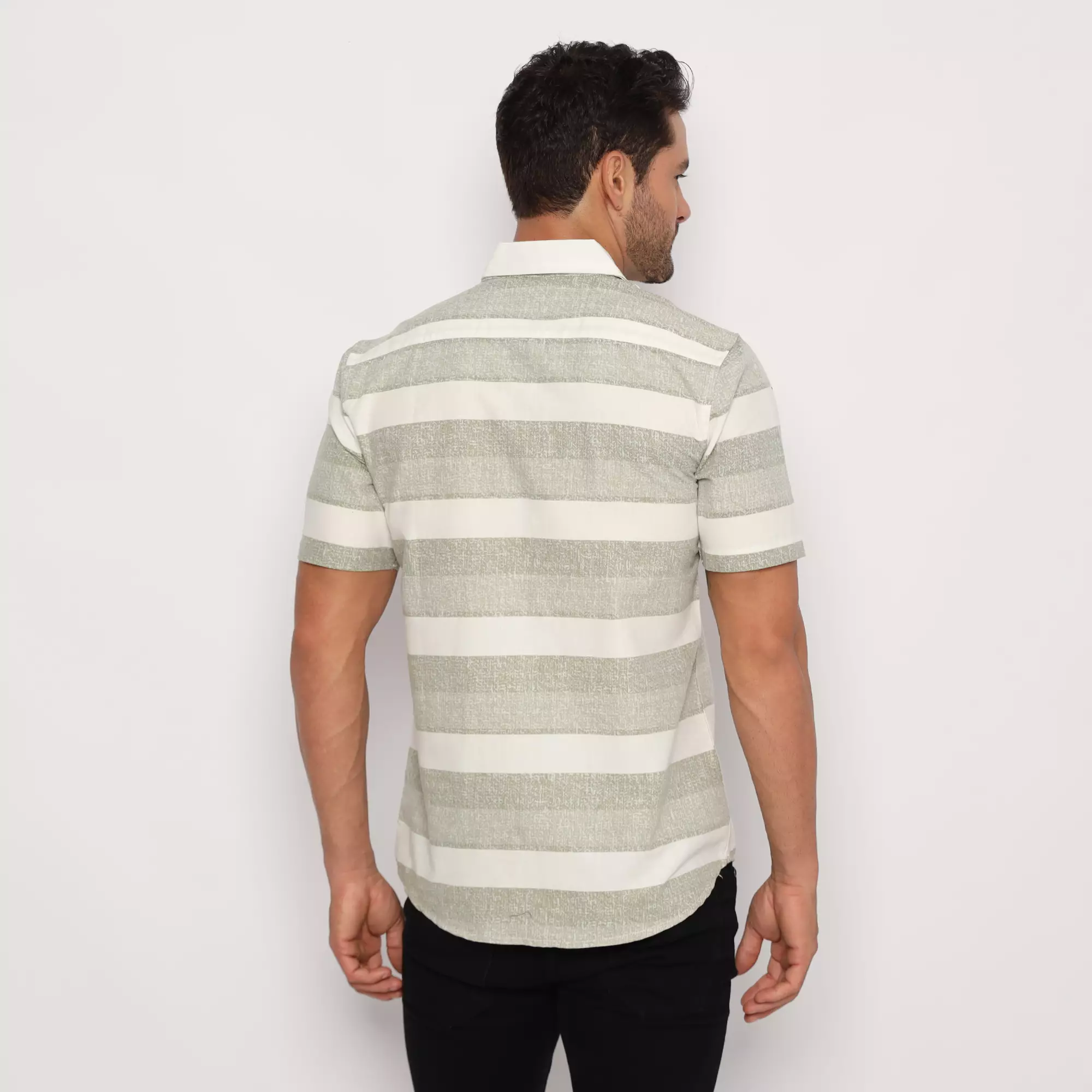 Platini Kemeja Pria Lengan Pendek Katun Oxford Hijau 73336