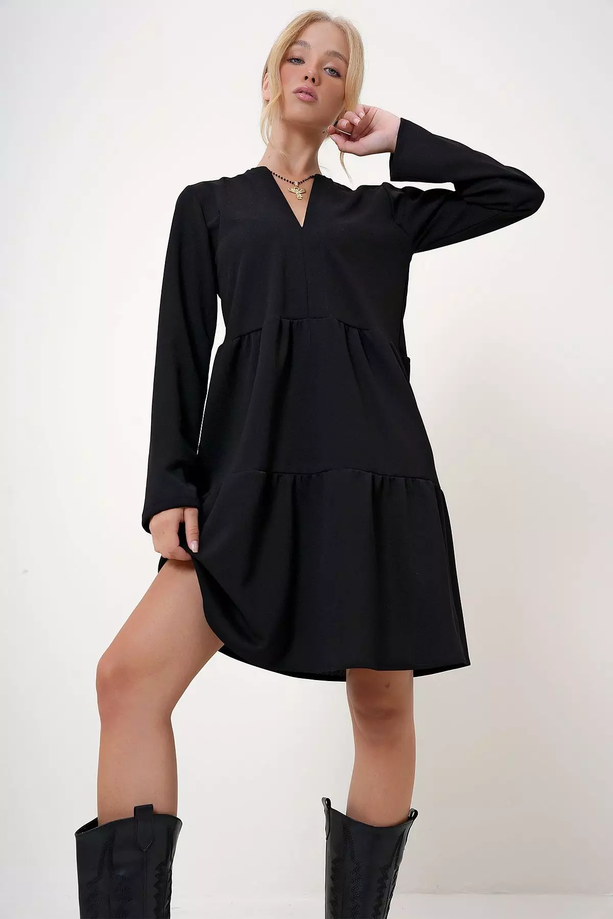 Long Sleeves Knee Length Dress