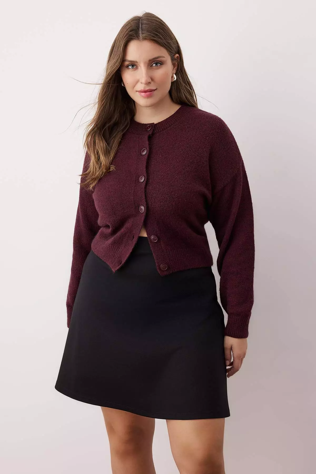 Black Short Knitted Plus Size Skirt