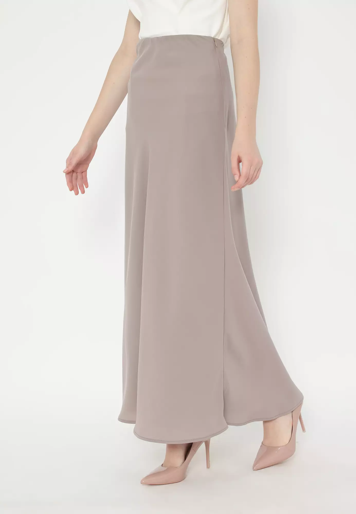Plain Long Skirt In Mocca In Brilliant Girl Warna MOCCA