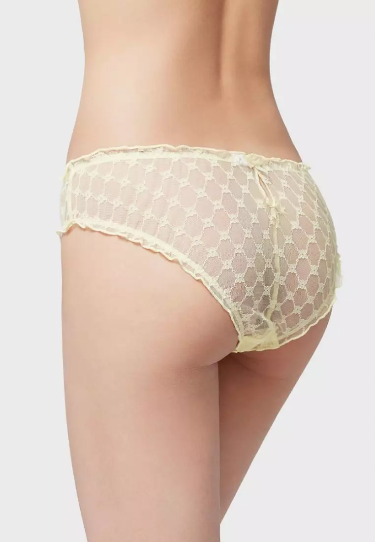 Ginekolog kabinetidagi oriq qizlar