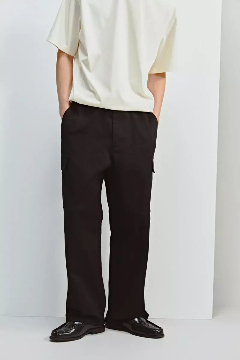 Loose Fit Cargo trousers