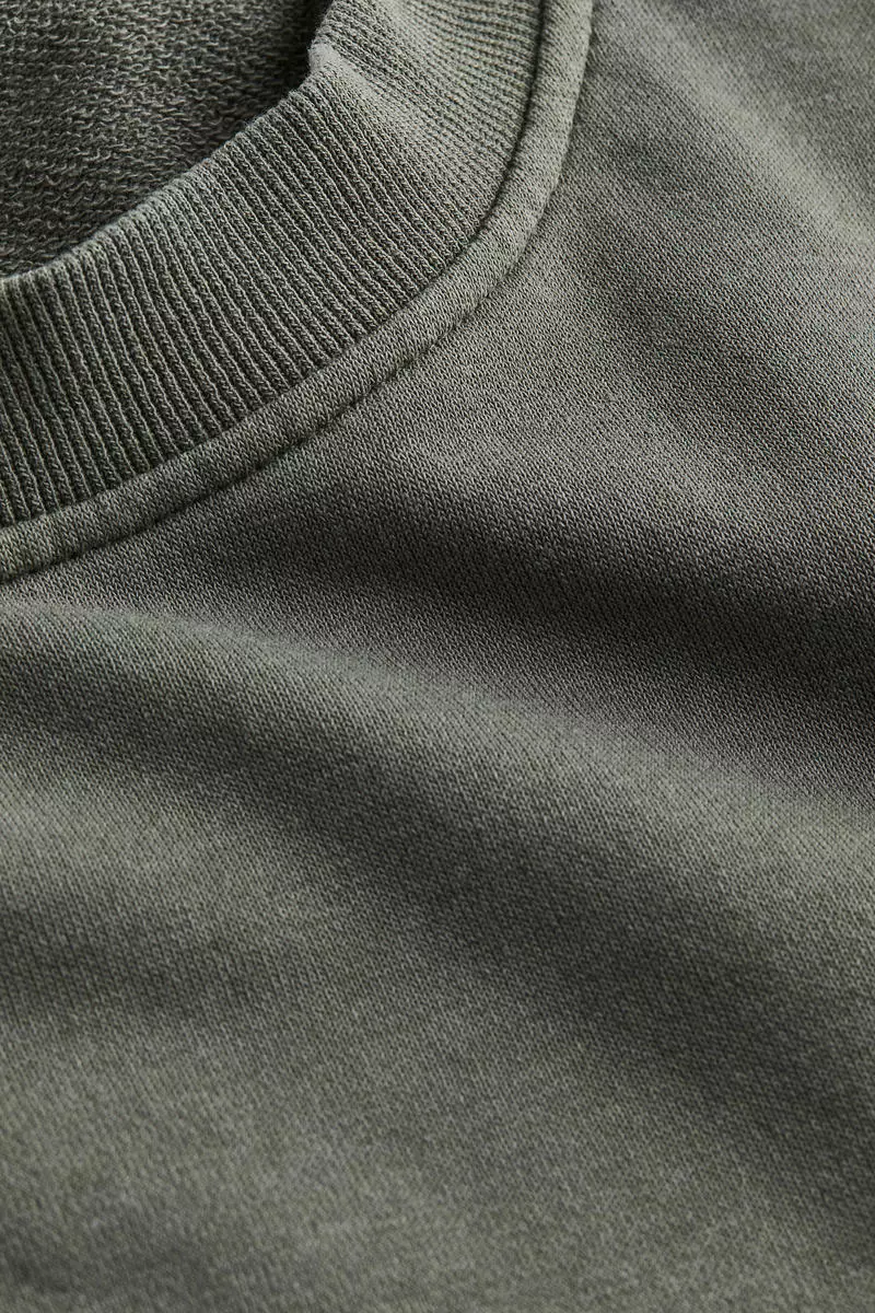 Cropped short-sleeved sweatshirt