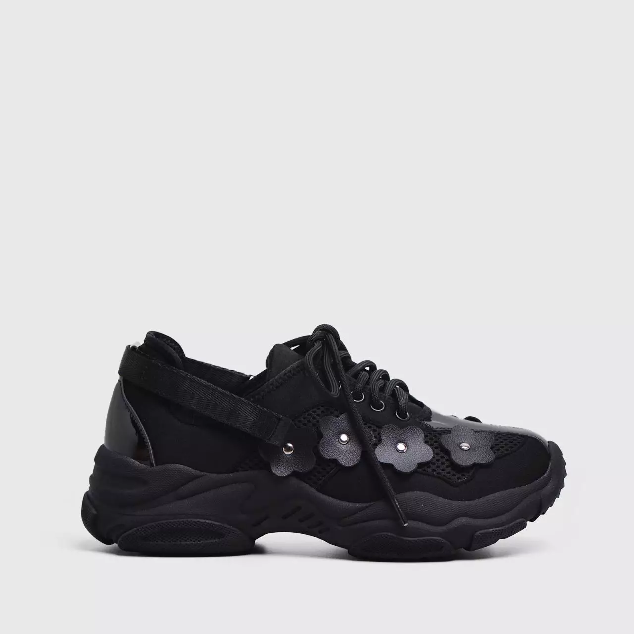 Adorable Projects - Rochella Sneakers Black - Sepatu Wanita