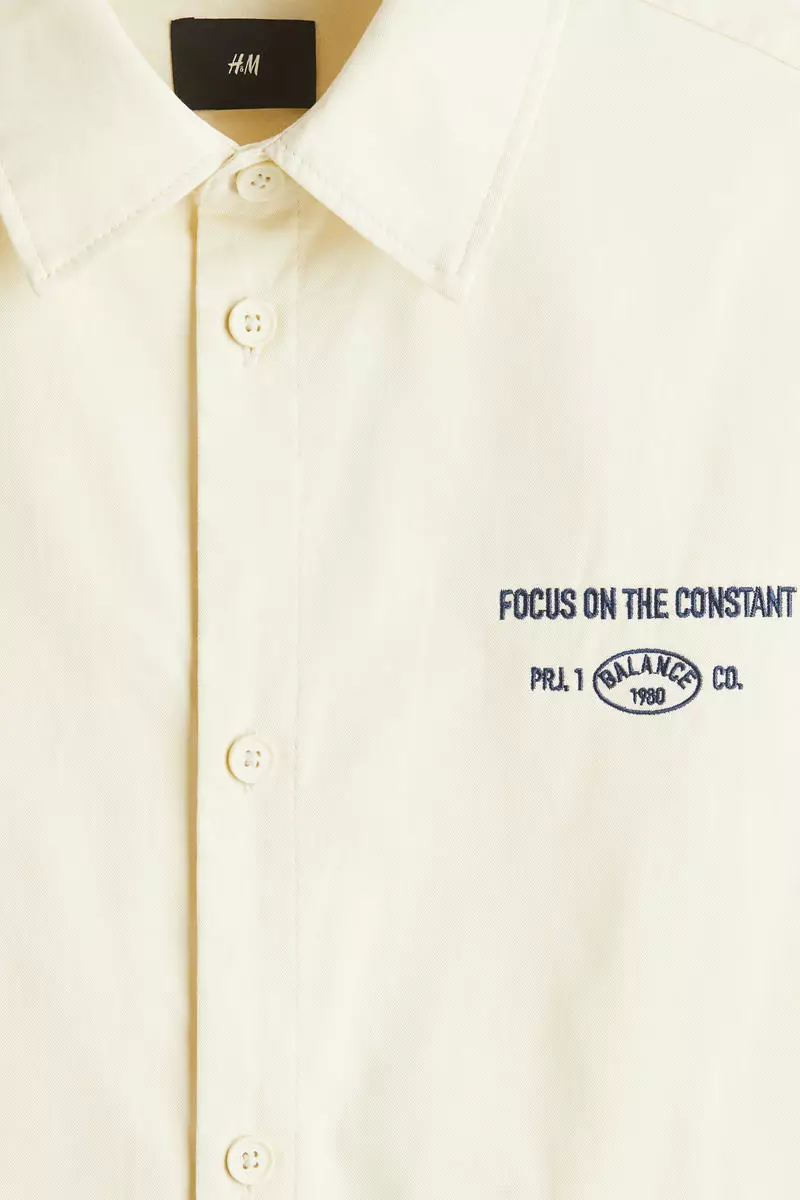 Loose Fit Short-sleeved shirt