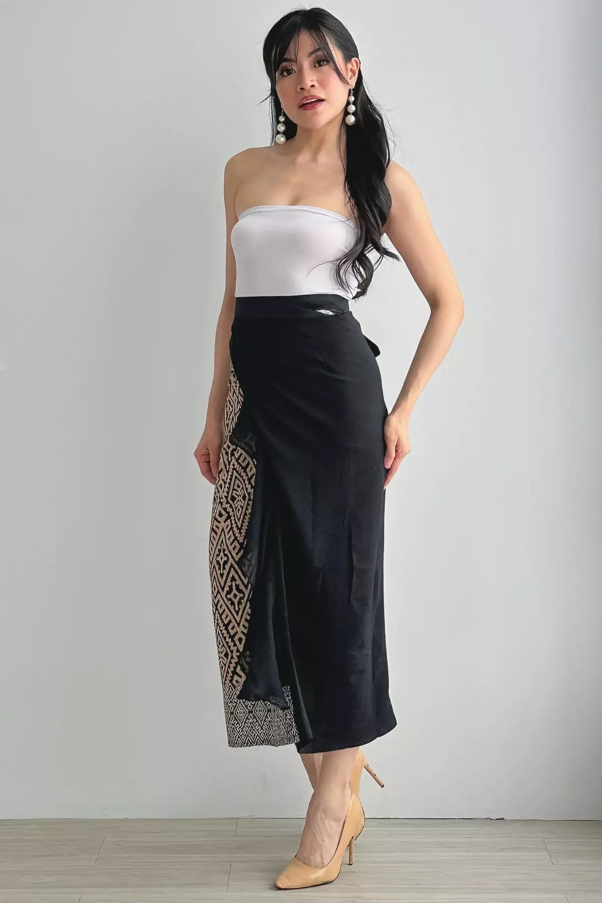 Andhika Frills Batik Krem Sarong Rok Lilit Batik