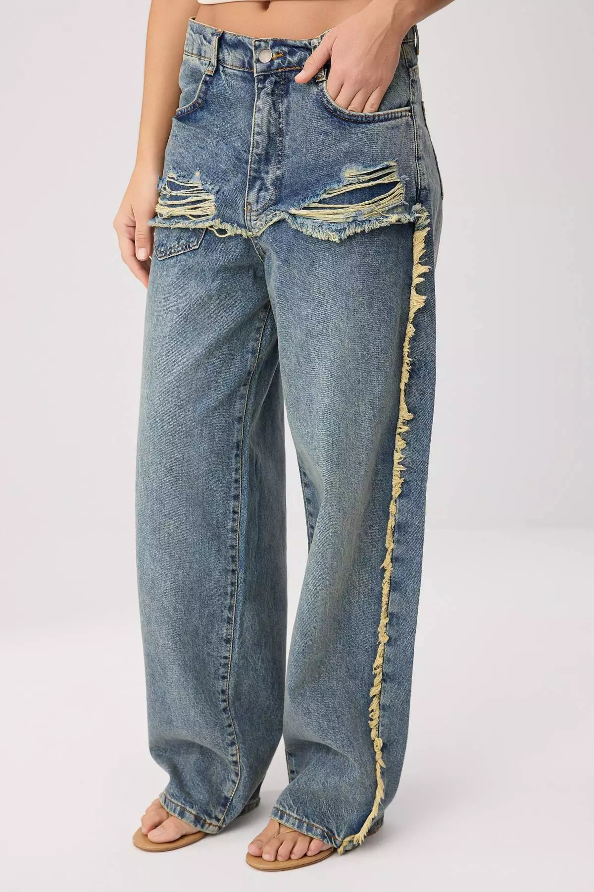 Blue Ripped Detailed High Waist Wide Leg Jeans Twoss26Je00353