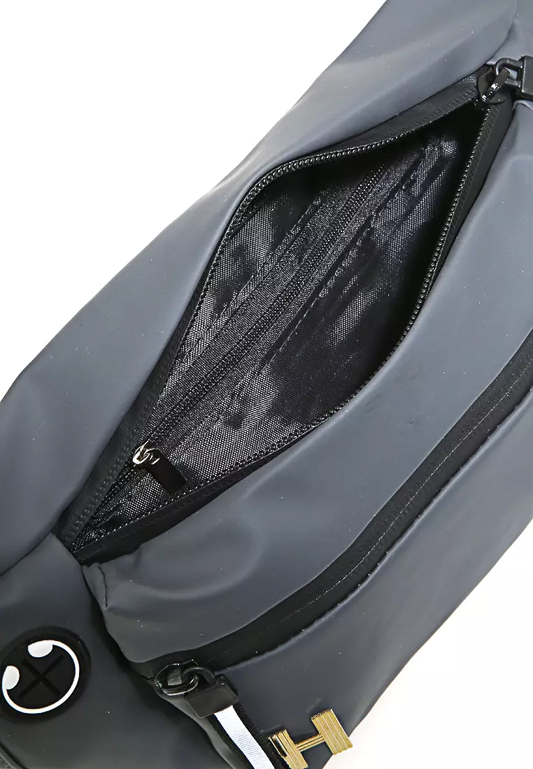 Roger Tas Selempang Pria Tahan Air Waistbag with Hole for Earphone Material Oxford ORIGINAL - Gray