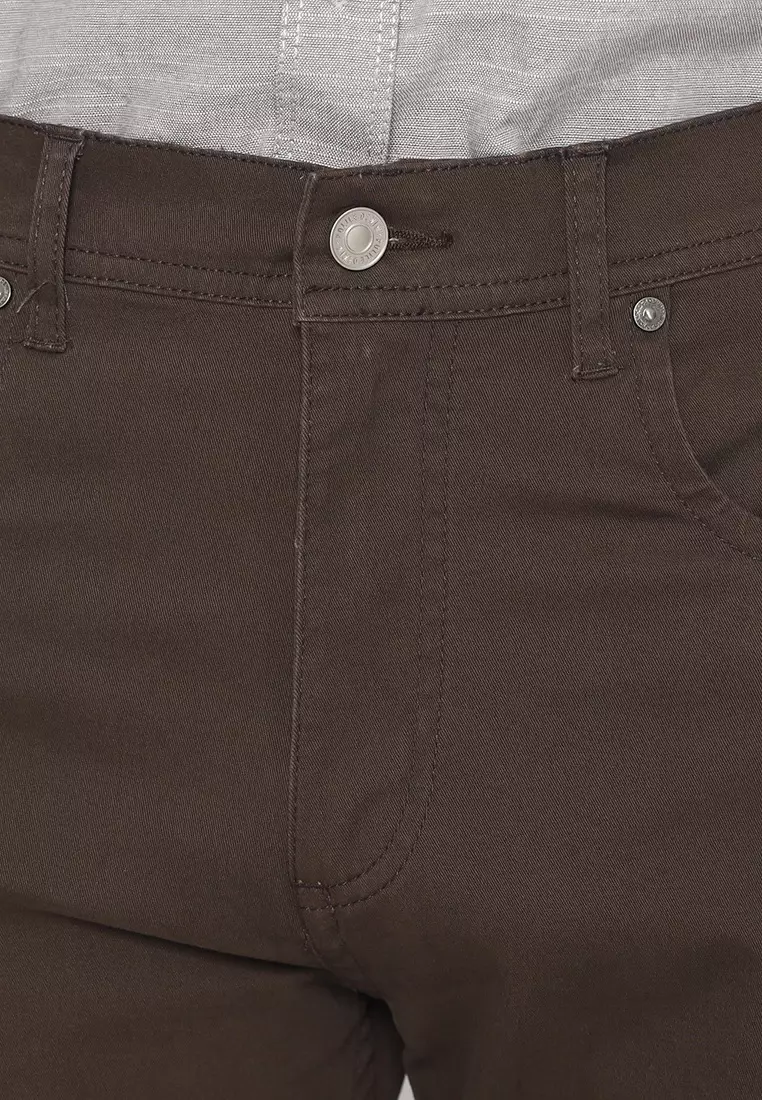 POLICE Celana Chino Panjang V Pocket Dark Olive Regular Fit Cotton Premium Pria