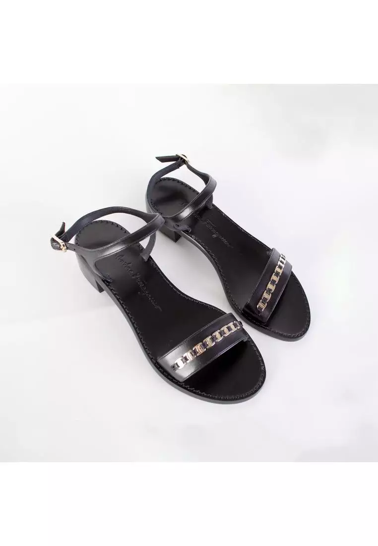 Ferragamo flat sandals top